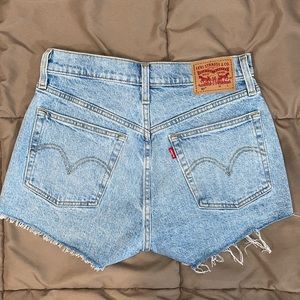 Levi Shorts
